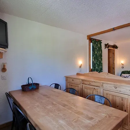 Familial Au Pied Des Pistes A Plagne Village - Fr-1-351-181 La Plagne