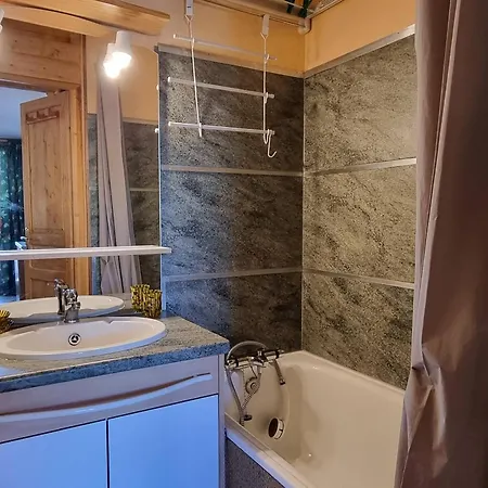 Apartment Familial Au Pied Des Pistes A Plagne Village - Fr-1-351-181 La Plagne