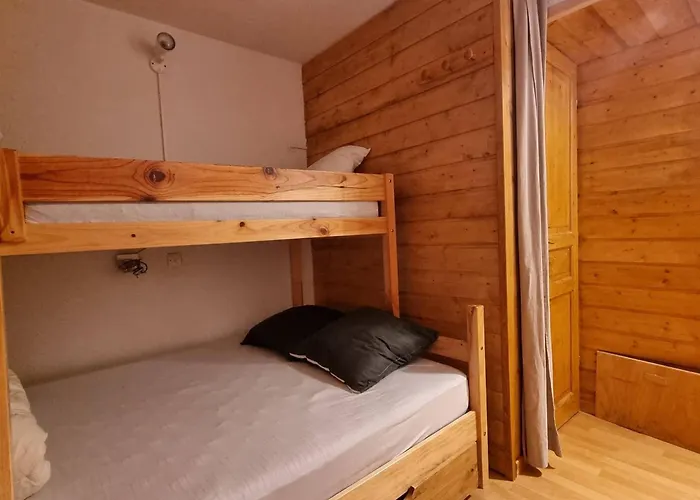 Familial Au Pied Des Pistes A Plagne Village - Fr-1-351-181 * La Plagne