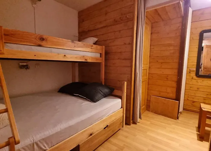 Familial Au Pied Des Pistes A Plagne Village - Fr-1-351-181 La Plagne